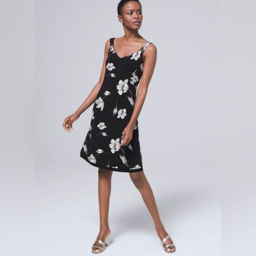 White House Black Market reversible floral dress in black/white  size small